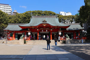 生田神社・拝殿