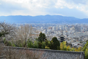 京都霊山護国神社・霊山墓地からの眺望