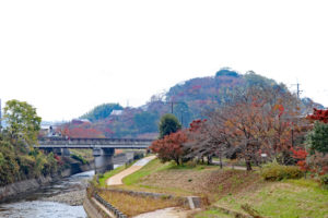 竜田川と三室山