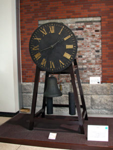 造幣博物館１階・大時計